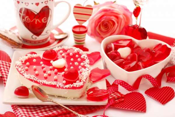 Как празднуют День святого Валентина в разных странах мира