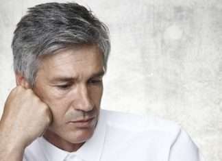 Шампунь для сивого волосся для чоловіків – види, склад, використання, відгуки