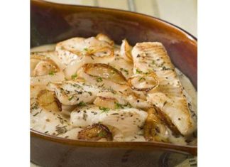 Риба в сметані.