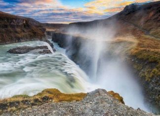 Сила і енергія водоспадів Ісландії.