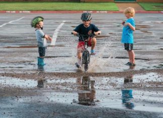 «Хаос і руйнування»: американка показала, як виглядає її життя з трьома синами.