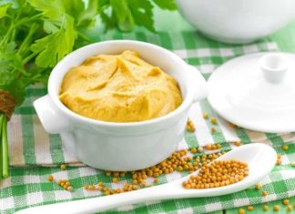 Як скрасити дієту: готуємо домашню гірчицю.