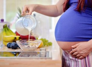 Вживання молока і йогурту під час вагітності підвищує вагу плоду.