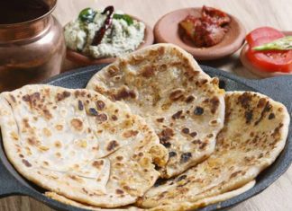 Готуємо індійські коржики.