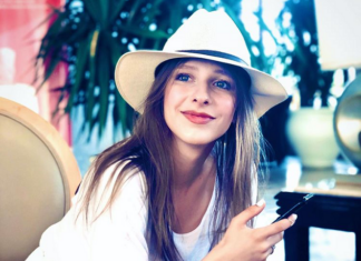 Ліза арзамасова розмістила фото з мамою і розповіла, як вона ставиться до онука