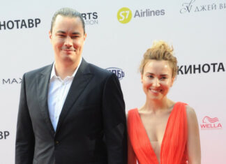 Дружина в кіно, чоловік — на “кінотавр”: агрус виходить у світ з іншого, поки дружина дивиться» дюну ” вдома