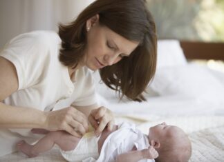 Як лікувати попрілості у новонароджених, немовлят і дітей до року