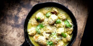 Salsa Verde Putenfleischbällchen: Eine texanische Variante eines Klassikers