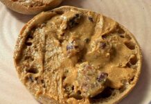 Забудьте про звичайне арахісове масло: цей схвалений шеф-кухарем спред набагато смачніший (я їв його 4 ранки поспіль!)