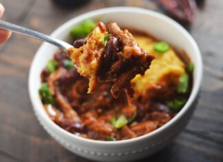 Легкі зимові обіди: 6 супів і рагу в мультиварці для зайнятих людей