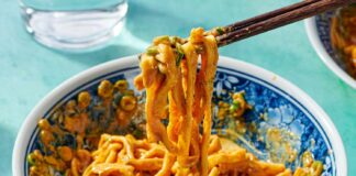 Пошук ідеальної локшини з арахісовим маслом: від Фучжоу до Нью-Йорка