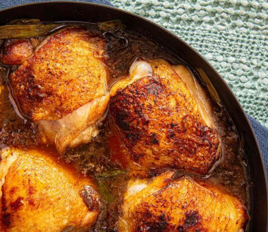 LaBelle Patrimoine: Чому Цей Курячий Корпус з Магазину Виділяється