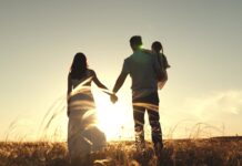 Навігація сексуальності в християнському контексті: розмова з доктором Джулі Слеттері