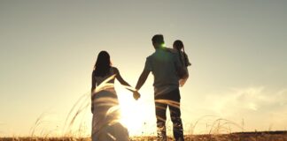 Навігація сексуальності в християнському контексті: розмова з доктором Джулі Слеттері